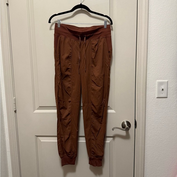 lululemon athletica Roasted Brown Dance Studio Jogger - Picture 2 of 7
